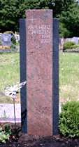 Stele Syenit/Multicolor-Granit poliert